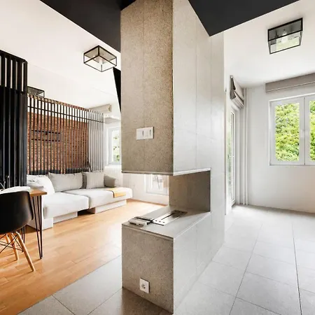 Designer On Iconic Shishman St Διαμέρισμα